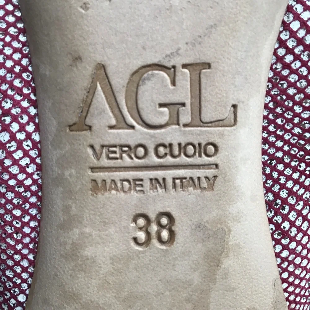 AGL Atillio Giusti Leombruni red leather patent flats EU 38